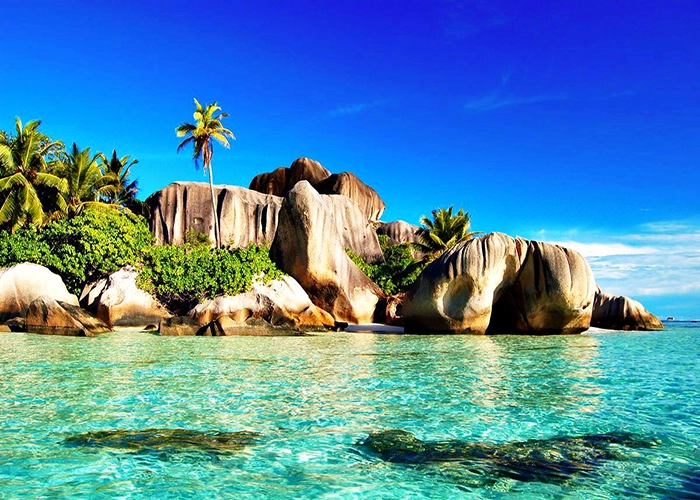 Best Beaches In The World 8 Anse Source d’Argent, Seychelles