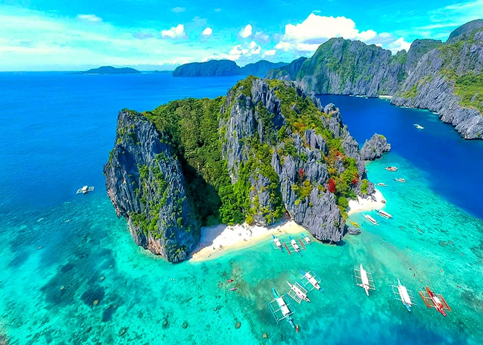Best Beaches In The World 9 El Nido, Philippines