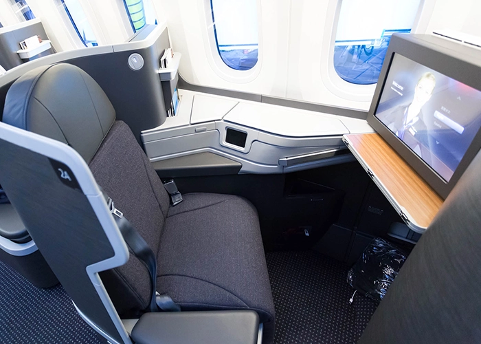 Flying In Business Class – A Truly Luxurious and Relaxing Travel Experience!
