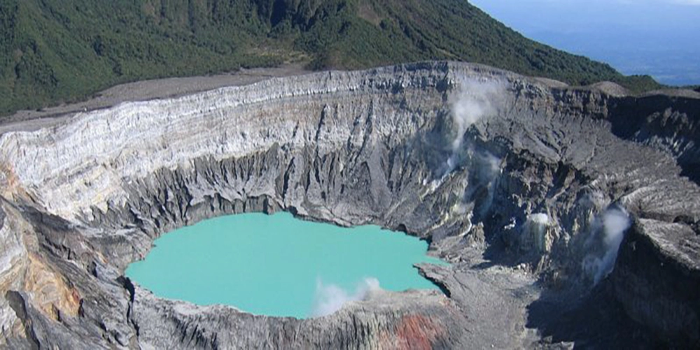 Top Destinations for a Family-Friendly Christmas Vacation in 2023 5 Costarica